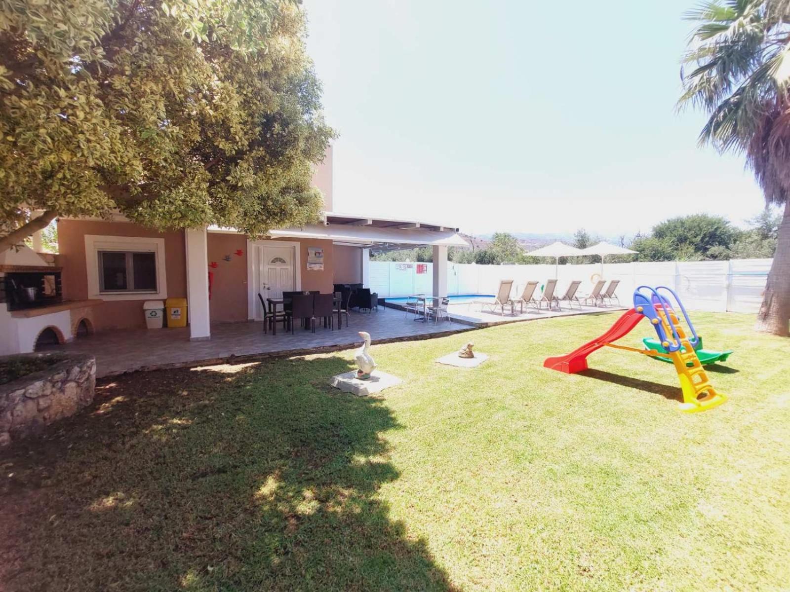 Villa Campos- Less Than 5-Min Walk To Kalivaki Beach Georgioupoli Bagian luar foto