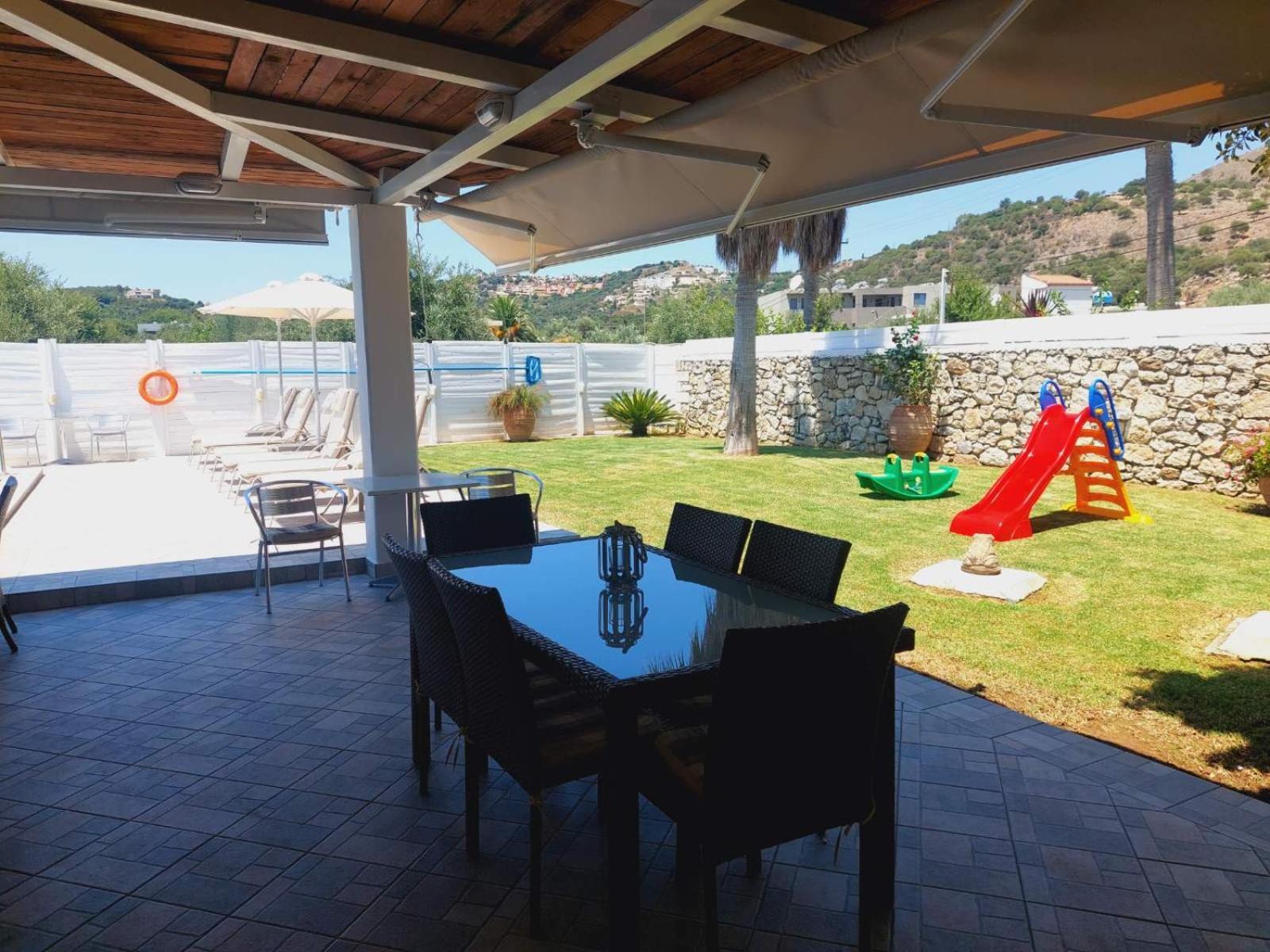 Villa Campos- Less Than 5-Min Walk To Kalivaki Beach Georgioupoli Bagian luar foto