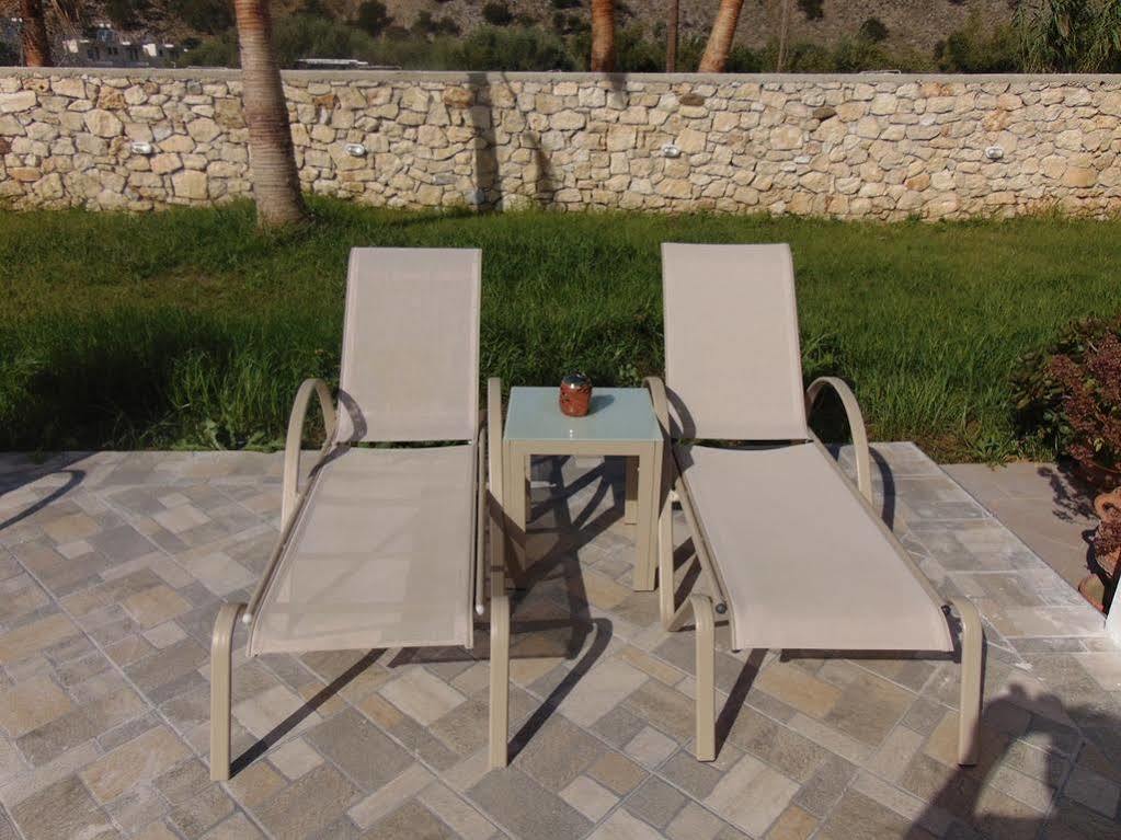 Villa Campos- Less Than 5-Min Walk To Kalivaki Beach Georgioupoli Bagian luar foto