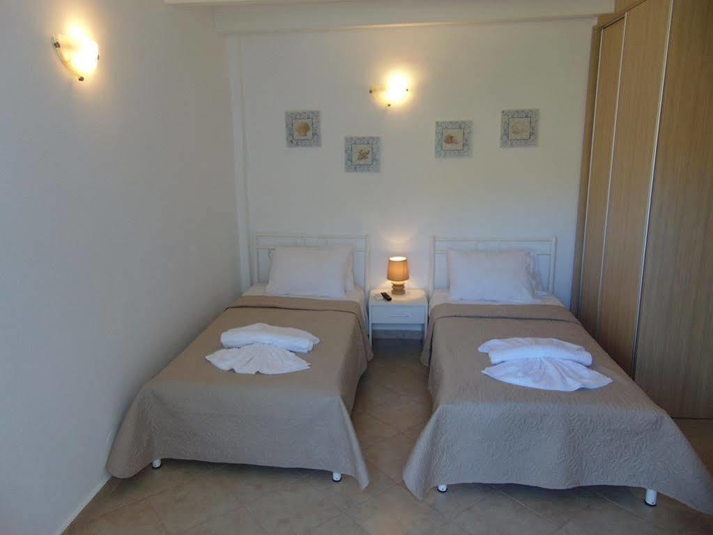 Villa Campos- Less Than 5-Min Walk To Kalivaki Beach Georgioupoli Bagian luar foto
